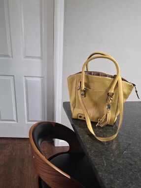 Tignanello Vintage Yellow Leather Shoulder Bag with Tassel